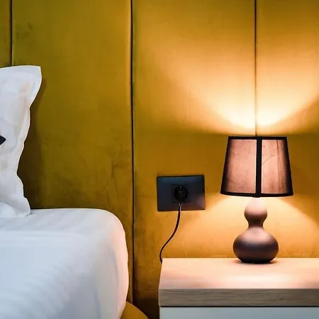Mustard Skyline Infinity Pool&spa Apartment Navodari